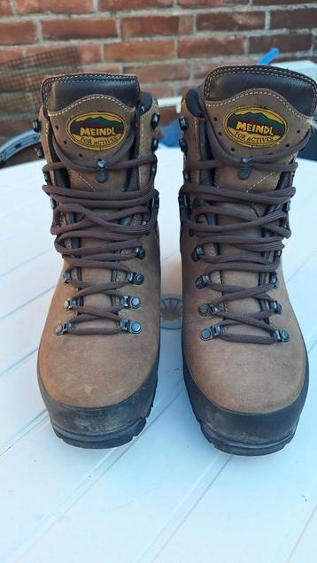 Meindl heren schoenen maat 42,5 bijna nieuw bruin beschikbaar voor biedingen