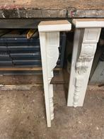 Sierlijke Klossen voor Schoorsteenmantel - Antiek Hout, Antiek en Kunst, Ophalen of Verzenden