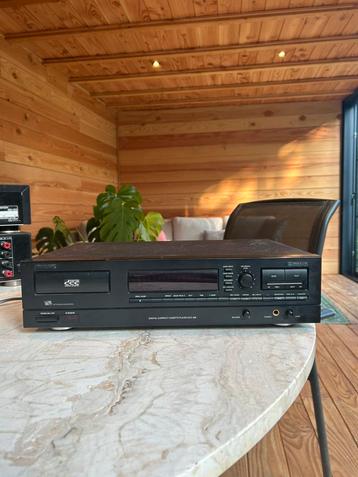 Philips DCC 600 Cassette speler met afstandsbediening beschikbaar voor biedingen