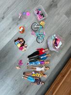 Flinke verzameling Barbies, kleding, accesoires, fiets enz…, Verzamelen, Ophalen of Verzenden, Gebruikt