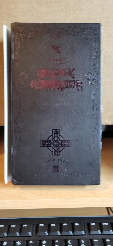 BLACK SABBATH BLACK BOX/ Ozzy Osbourne, Cd's en Dvd's, Cd's | Rock, Zo goed als nieuw, Poprock, Ophalen of Verzenden