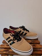 Adidas Gonzales Low Canvas Trainers mt 44 2/3, Bruin, Ophalen of Verzenden, Adidas, Sneakers of Gympen
