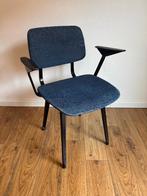 Vintage Revolt stoel, Friso Kramer, Ahrend de Cirkel, 1960s, Ophalen, Gebruikt, Blauw, Stof