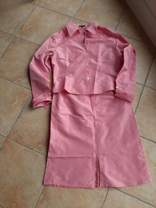 Mark Rok en blouse 100% zijde maat 44 Feestelijk chic., Kleding | Dames, Rokken, Zo goed als nieuw, Maat 42/44 (L), Roze, Onder de knie