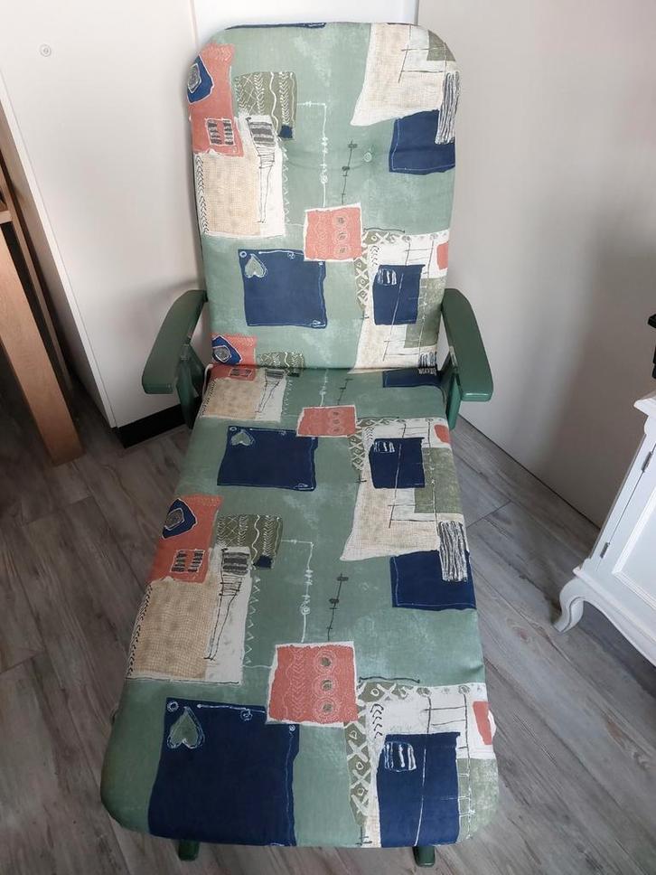 Groen Tuinstoel, ligbed voor tuin/balkon incl.dik kussen, Tuin en Terras, Ligbedden, Nieuw, Kunststof, Verstelbaar, Ophalen