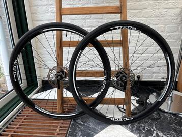 Maddux RD3.0 Wielset met Schijven & Banden beschikbaar voor biedingen
