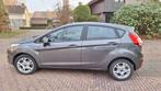 Ford Fiësta 1.0 59KW/80PK 5D 2017 Grijs, Auto's, Voorwielaandrijving, Stof, 40 €/maand, 525 kg