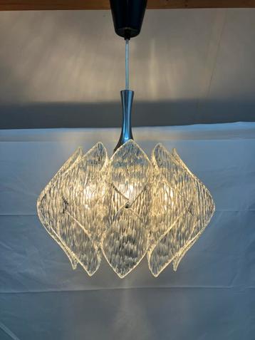 Vintage hanglamp ME Marbach Lucite met glazen midden kap beschikbaar voor biedingen