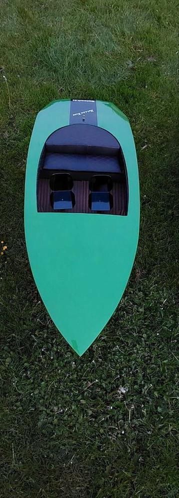 Prachtig Kaisen K600 jet drive boot, geheel van hout beschikbaar voor biedingen