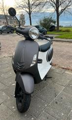 Nette IVA Lux 50 Scooter - Weinig Gebruikt!, Fietsen en Brommers, Zo goed als nieuw, Benzine, Ophalen, Overige merken