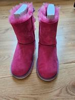 Uggs, maat 32. Nooit gedragen, Kinderen en Baby's, Kinderkleding | Schoenen en Sokken, UGG, Overige typen, Nieuw, Ophalen of Verzenden