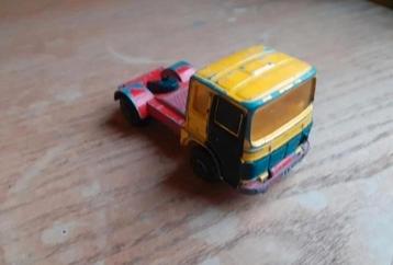 Majorette saviem truck transporter voertuig rare beschikbaar voor biedingen