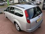 Ford Focus Wagon 1.8-16V airco navi trekhaak, 65 €/maand, 125 pk, Gebruikt, 4 cilinders