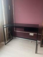 Bureau van Woood, Huis en Inrichting, Bureaus, Ophalen, Zo goed als nieuw, Bureau
