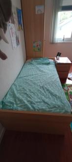 Bed 95 bij 205 bij 35, Antiek en Kunst, Antiek | Meubels | Bedden, Ophalen