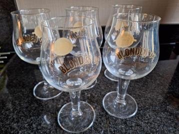 BIERGLAZEN "BLONDEN OS" beschikbaar voor biedingen
