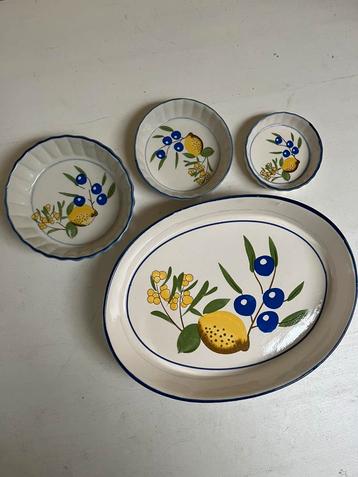 Mooie rommelmarkt spullen beschikbaar voor biedingen