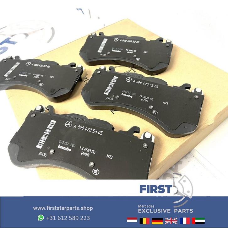 Mercedes REMBLOKKEN SET A45 CLA45 GLA45 GLB35 C63 E63 GLC63, Auto-onderdelen, Remmen en Aandrijving, Mercedes-Benz, Gebruikt, Ophalen of Verzenden