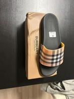 Burberry Slides maat 45, Kleding | Heren, Hoeden en Petten, Ophalen of Verzenden, Nieuw, One size fits all