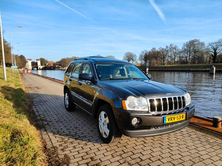 Te koop jeep grand Cherokee grijs kenteken, Auto's, Bestelauto's, Particulier, 4x4, Jeep, Diesel, G, Automaat, Origineel Nederlands
