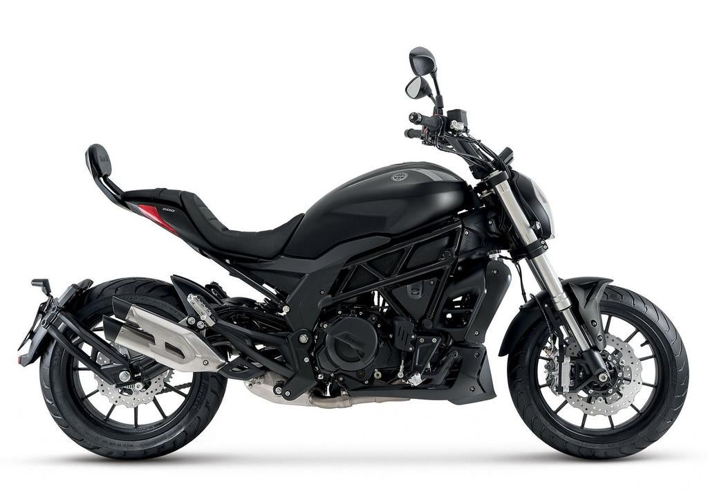 Benelli 502 C  nieuw 502C naked