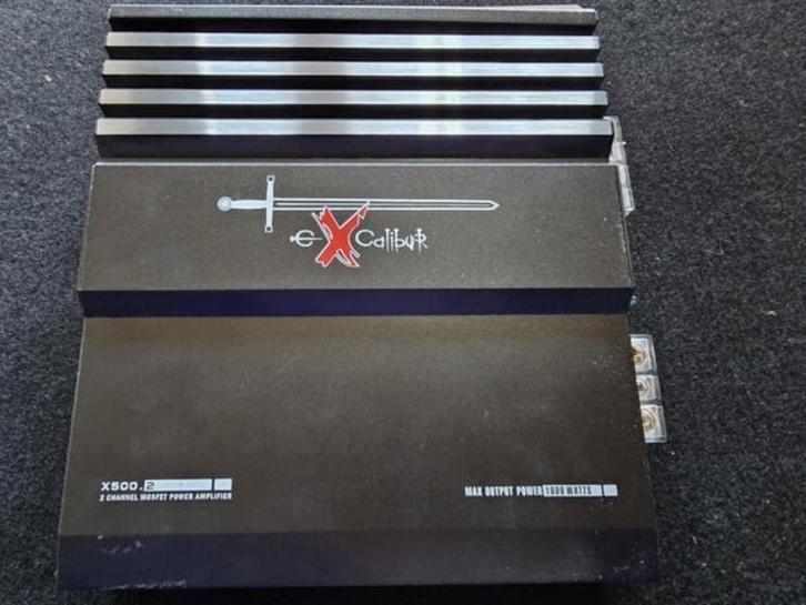 zo goedkoop!! bijna gratis versterker piek vermogen 1200watt, Auto diversen, Autospeakers, Gebruikt, Ophalen of Verzenden