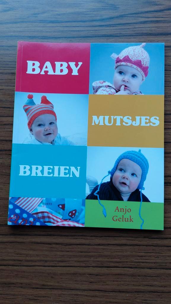 Breiboekje Babymutsjes - Anjo Geluk, Hobby en Vrije tijd, Breien en Haken, Zo goed als nieuw, Ophalen of Verzenden