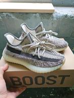 Yeezy 350 Zyon maat 36 nieuw, Ophalen of Verzenden, Nieuw, Zwart, Sneakers of Gympen