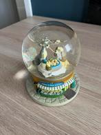 Vintage Disney Lady and the Tramp snowglobe, Verzamelen, Disney, Ophalen, Overige figuren, Zo goed als nieuw, Beeldje of Figuurtje