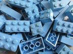 nr. 2580, 50 l.blauwe stenen 2 nop breed. Verzenden mogelijk, Ophalen, Zo goed als nieuw, Losse stenen, Lego
