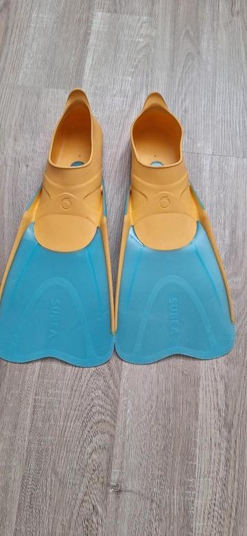 Subea flippers zwemvliezen kind maat 30/31 beschikbaar voor biedingen