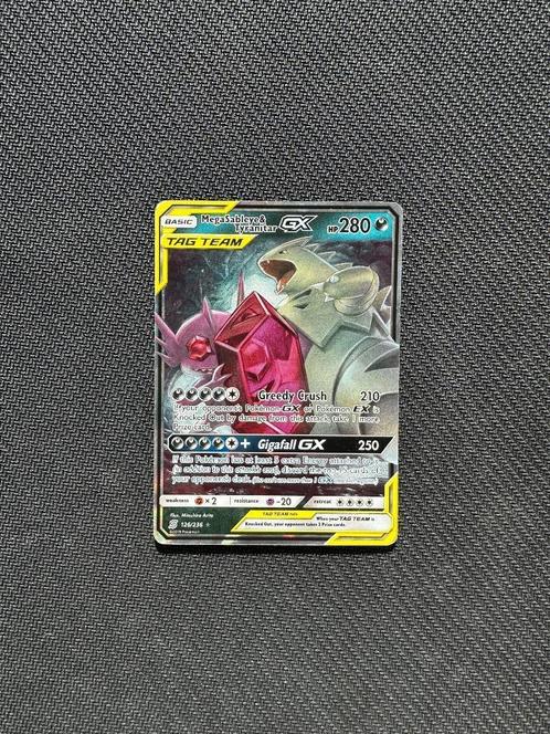 Mega Sableye & Tyranitar GX - 126 Unified Minds - Tag team p, Hobby en Vrije tijd, Verzamelkaartspellen | Pokémon, Gebruikt, Losse kaart