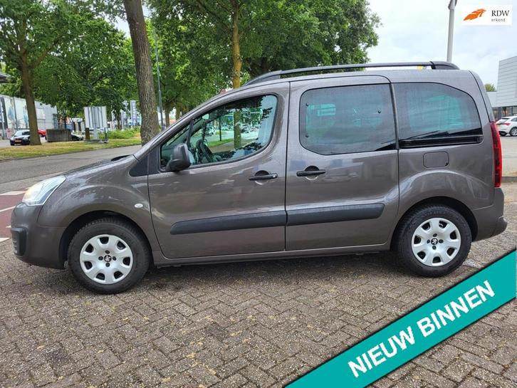 Peugeot Partner Tepee 1.2 PureTech Active TOP CONDITIE, Auto's, Peugeot, Te koop, Partner Tepee, ABS, Airbags, Airconditioning