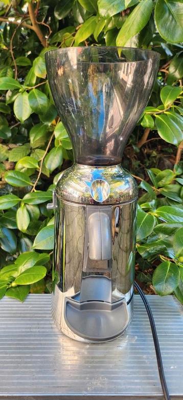Coffee Grinder Nuova Simonelli Grinta Chrome Koffiemolen beschikbaar voor biedingen