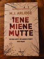 Iene Miene Mutte - M.J. Arlidge Thriller, Europa overig, MJ Arlidge, Ophalen of Verzenden, Zo goed als nieuw