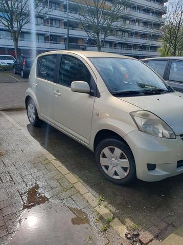 Daihatsu Sirion 1.0 2007 Beige