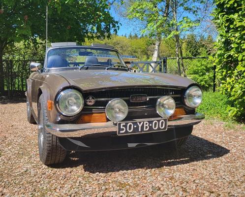 Triumph TR6 2.5 1973 Overdrive, Auto's, Triumph, Particulier, TR6, Benzine, Cabriolet, Handgeschakeld, Geïmporteerd, Bruin, Zwart