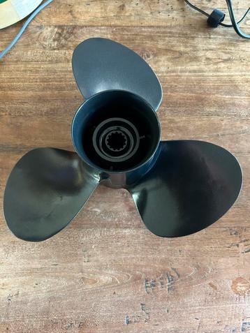 Zeer nette RVS propeller schroef Yamaha beschikbaar voor biedingen