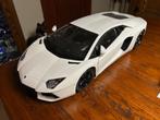 POCHER AVENTADOR WIT MET VITRINE SCHAAL 1/8, Hobby en Vrije tijd, Modelauto's | 1:5 tot 1:12, Ophalen, Zo goed als nieuw, 1:5 t/m 1:8