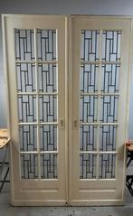 Ensuite schuifdeuren met mooi motief glas in lood 212 x 134