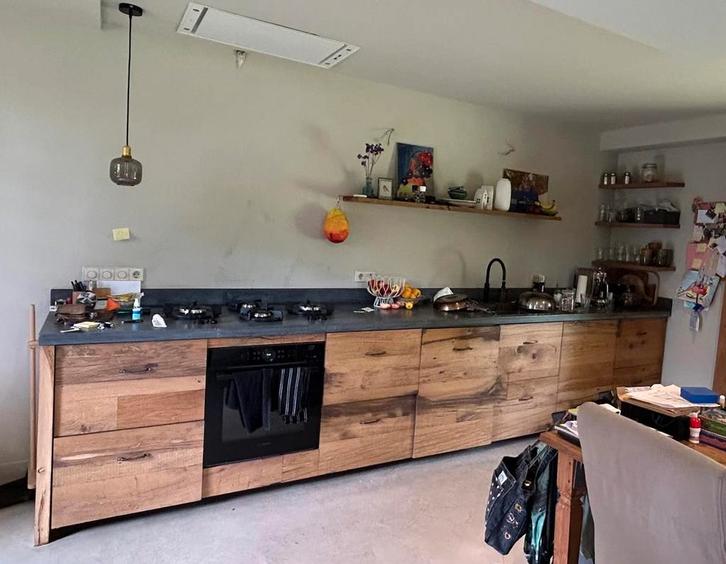 Eikenhouten keuken volledig voorzien van apparatuur, Huis en Inrichting, Keuken | Complete keukens, Zo goed als nieuw, Graniet of Steen