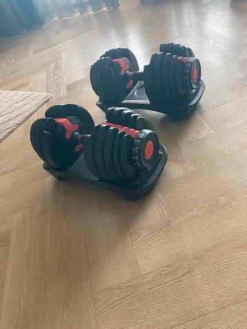 Verstelbare dumbells tot 52,5 lbs beschikbaar voor biedingen