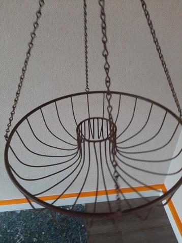 Mooie hangdraadmand h 72 ds 45 cm