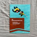 Reddingsbrigade Handleiding Zwemmend Redden, Ophalen, Zo goed als nieuw, Overige onderwerpen