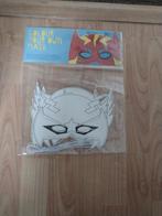 Maskers om zelf te versieren, Ophalen, Zo goed als nieuw