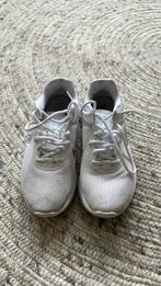 Nike schoenen, Wit, Ophalen of Verzenden, Sneakers of Gympen, Gedragen