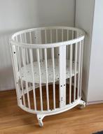 Mooie Stokke Sleepi ledikant met 2 matrassen, Kinderen en Baby's, Babywiegjes en Ledikanten, Ophalen, Zo goed als nieuw, Ledikant
