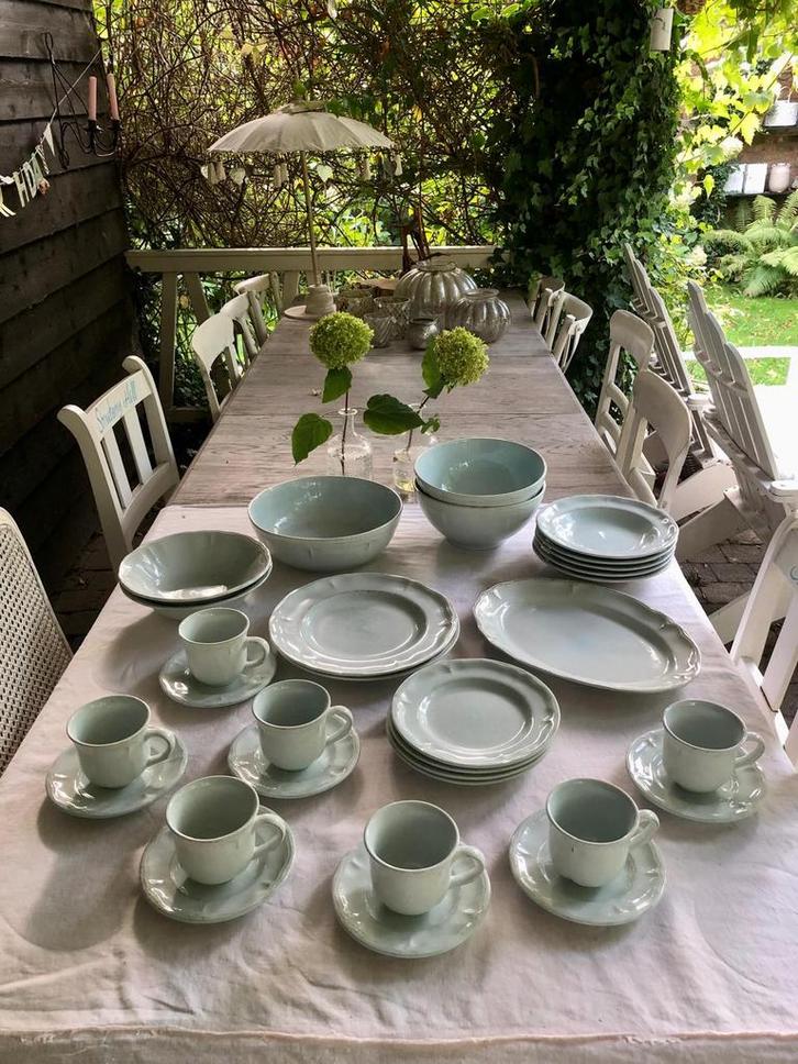 Rivièra Maison ‘Servies’ / Zacht Groen, Huis en Inrichting, Keuken | Servies, Zo goed als nieuw, Bord(en), Overige stijlen, Aardewerk