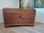 Grote oude dekenkist, Huis en Inrichting, Woonaccessoires | Kisten, Ophalen of Verzenden, Zo goed als nieuw, Minder dan 50 cm