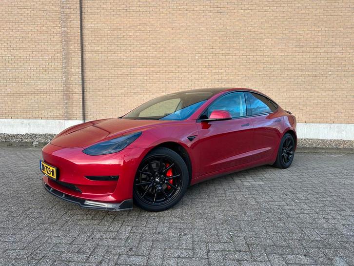 Tesla Model 3 Long Range (Boost) Red Multi-Coat/Zwart Leder, Auto's, Tesla, Particulier, Model 3, 360° camera, 4x4, ABS, Achteruitrijcamera